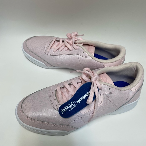 Womens tennis shoes - Picture 5 of 10